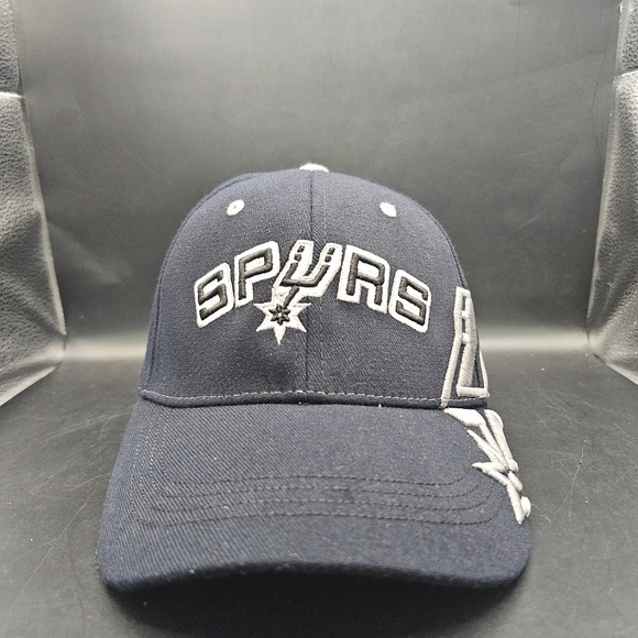 Vtg San Antonio Spurs Hat Cap TOW Top Of The World Fitted Stretch L/XL Black NBA